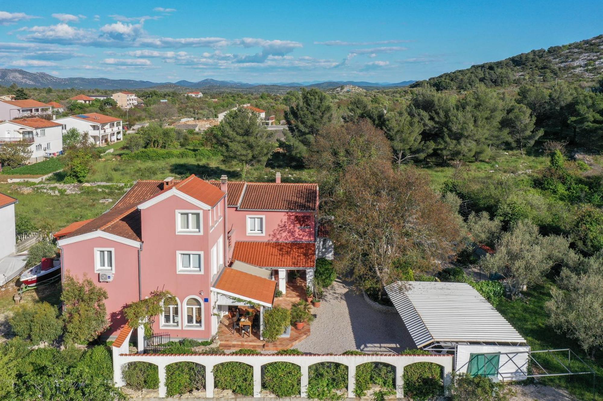 Villa Arta Drage Ngoại thất bức ảnh