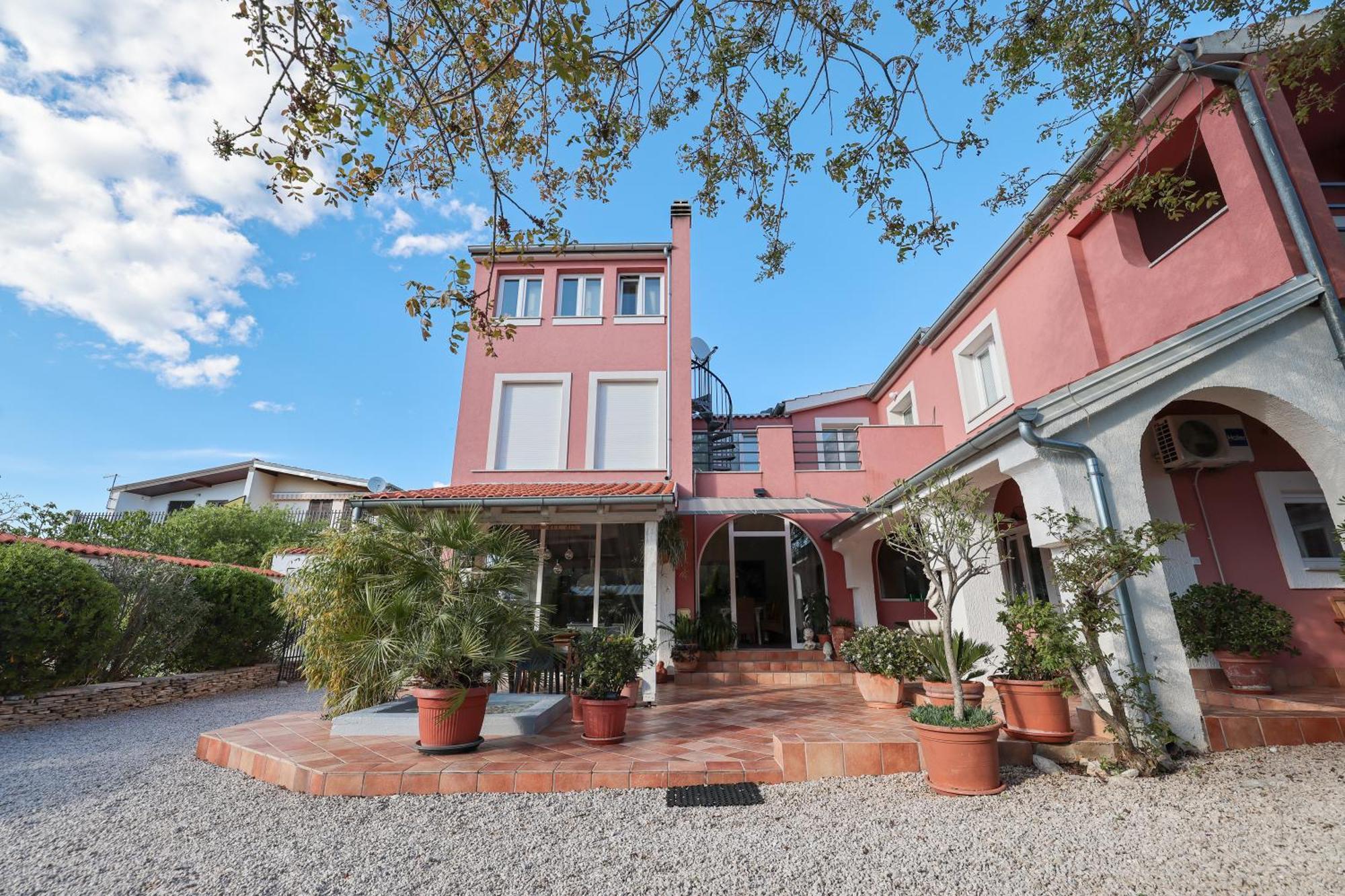 Villa Arta Drage Ngoại thất bức ảnh